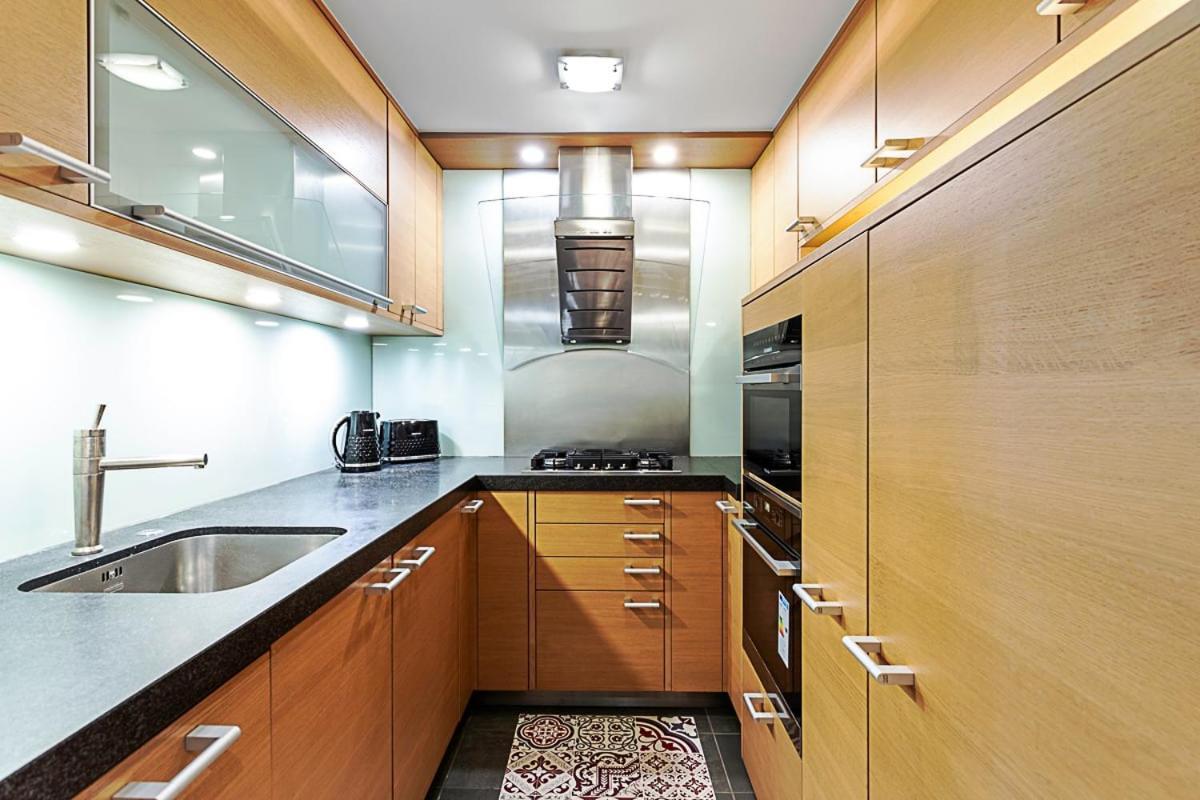 Apartment Lovely Stylish Two-bedroom Kensington London